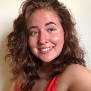 Meet your Posher, Hayley